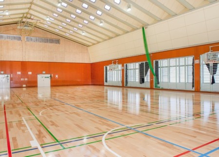 公営体育館の予約代行可（事前予約制）