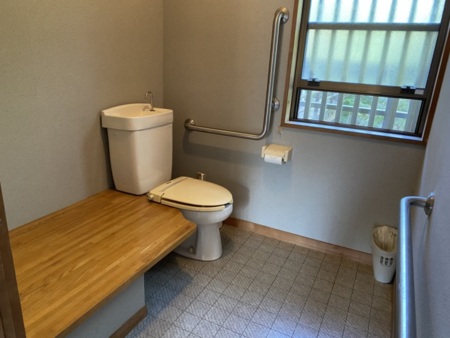 浴室トイレ（バリアフリー）