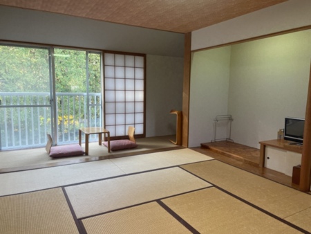 客室（和室）