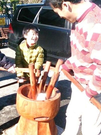 年末年始は餅つき～　^o^