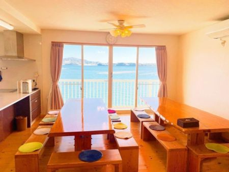 大人数でも楽しめるリビング