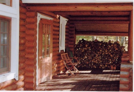 ウッドデッキ【まつぼっくり棟】