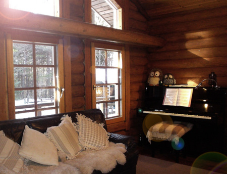 まつぼっくり棟のピアノ