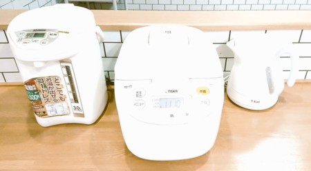 炊飯器は10合炊きです