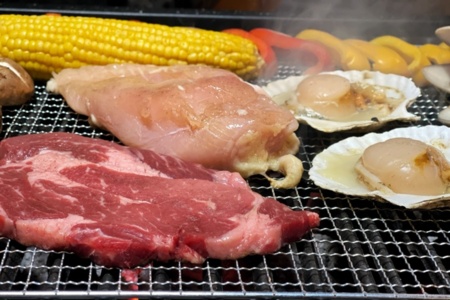 広い敷地で炭火BBQは格別です♪