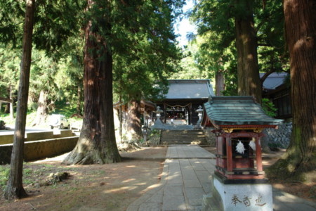 河口浅間神社（徒歩1分圏内）