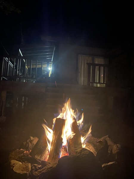 焚火　夜　語らい...