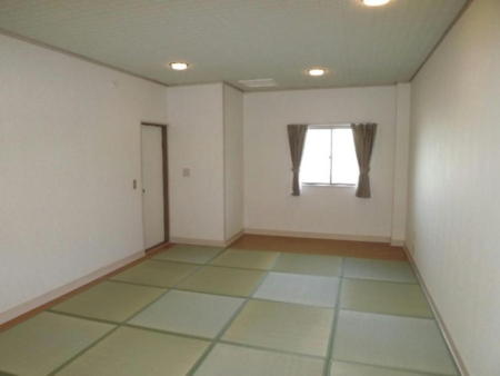 ２階の客室201号室