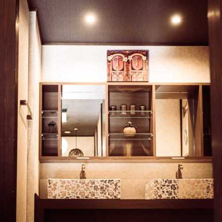 エキゾチックな洗面所