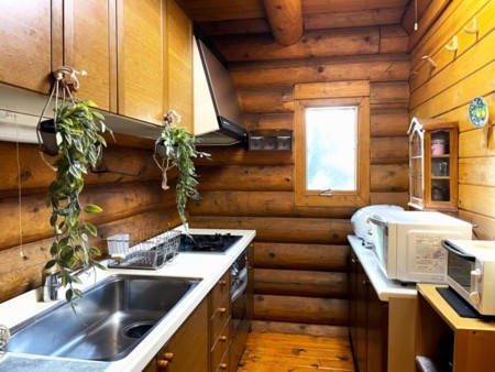 キッチン　食器調理器具を用意しました