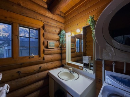 パウダールームには洗濯機、乾燥機