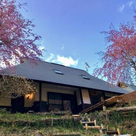 山梨で屋根付bbq設備がある貸別荘コテージ 61選