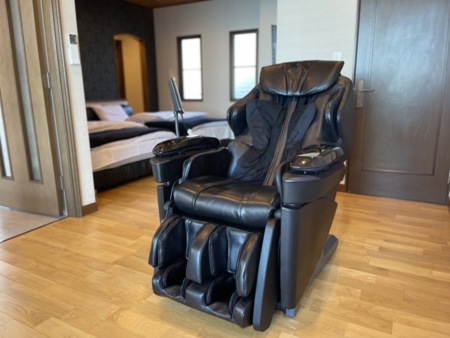 マッサージチェア完備