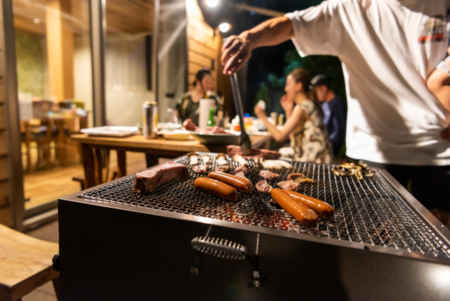 専用デッキでBBQ