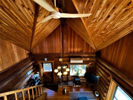 木の質感や温かみを感じます