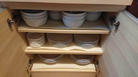 シンプルな食器類