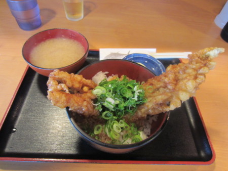 穴子丼（海鮮市場内飲食店）