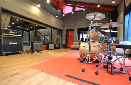 山中湖スタジオ（30畳）です。