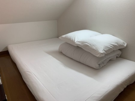 作業用デスクで集中して作業ができます