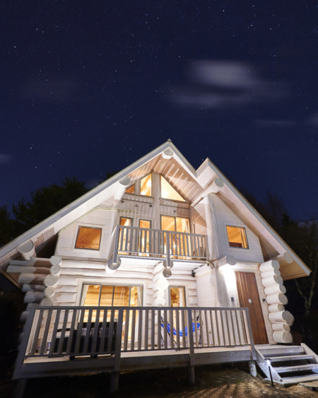 夜の蚊帳が下りる