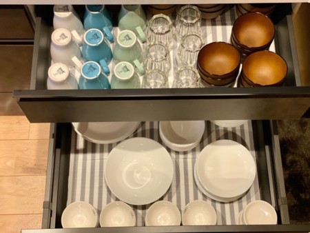 食器、カトラリーご自由にお使いください