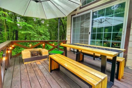 ウッドデッキでBBQ！