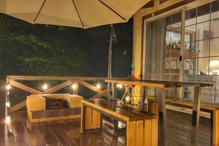 夜のBBQはライトアップ♪