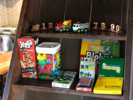 カードゲーム、ジェンガなどあり。