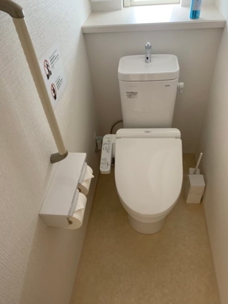 トイレは1階と2階にあります