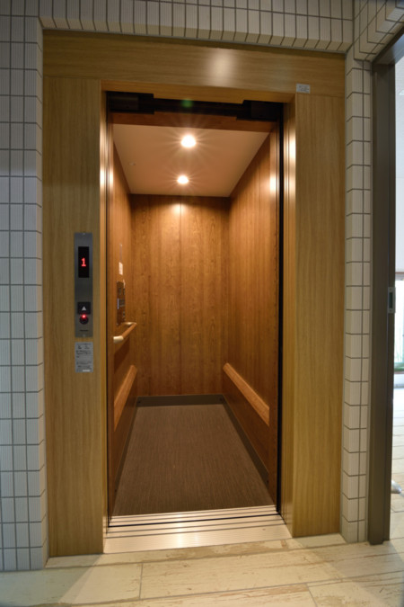 エレベーター