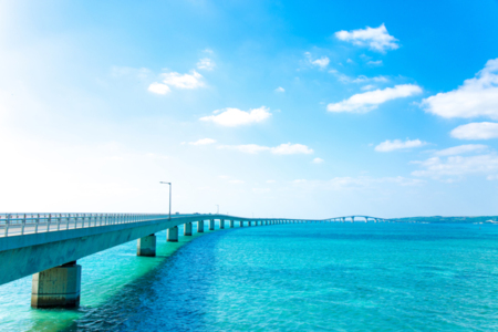 伊良部大橋からの景色は絶景です！
