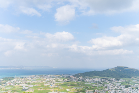 沖縄の青空と過ごしませんか？