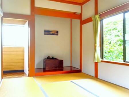 2階和室6畳の寝室　ぐっすり寝られます