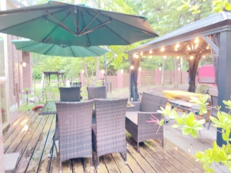 ウッドデッキテラス