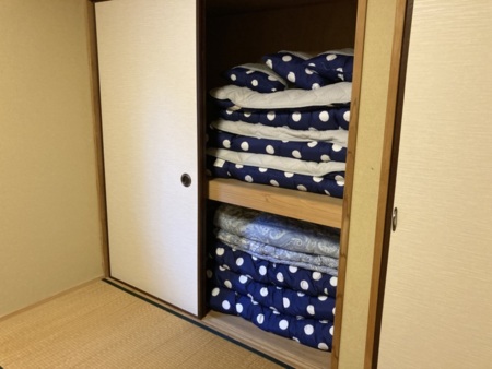 お布団10人分ございます