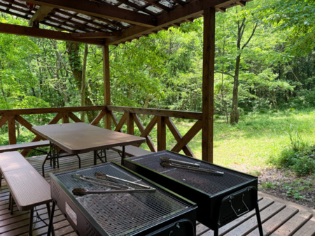 夏のウッドデッキ