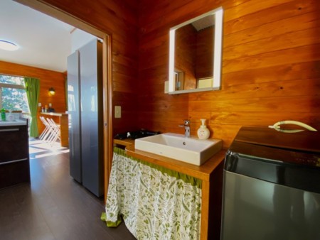 ドライヤー、ヘアーアイロン、洗濯機