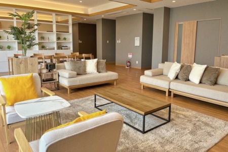 1階リビングは圧巻の50畳