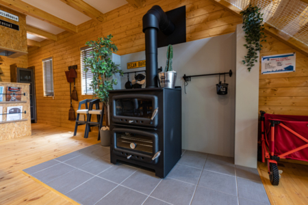 冬限定薪ストーブ体験有（11月～3月頃）