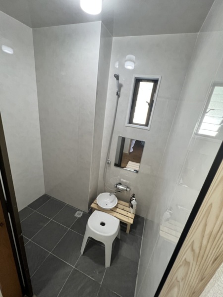 広く使いやすいシャワールーム