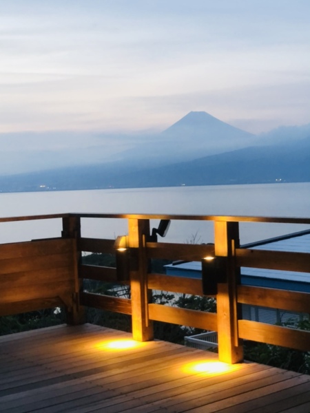 富士山を眺めながら素敵な珈琲タイムを/ゲストハウスジャパン西伊豆
