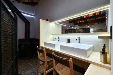 使いやすい広々とした洗面台を2つご用意