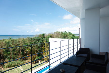 オーシャンビューのバルコニー