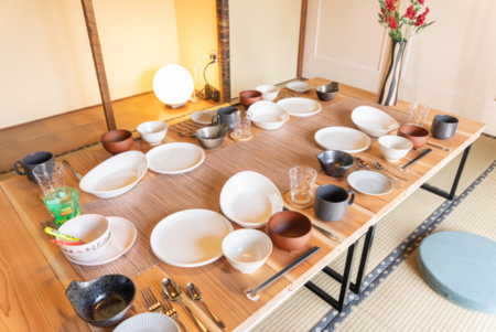 食器は人数分のご用意がございます