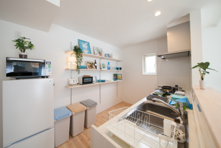 【キッチン】調理器具や食器 一式あります