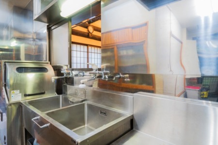 【キッチン】シンクが2か所あります