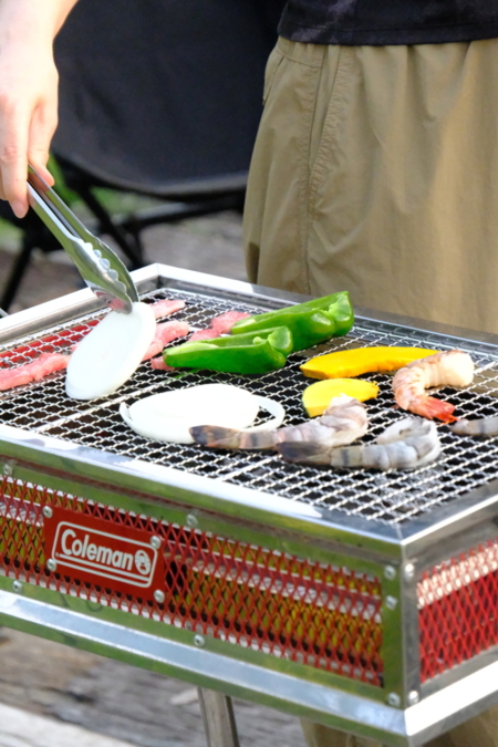 庭でBBQもできます