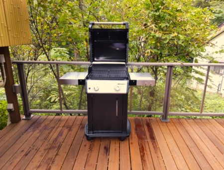 WEBER社のガスグリル