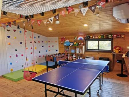 2階リビングには楽しい遊具♪