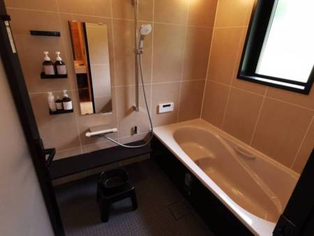 洗い場の広いバスルーム♪